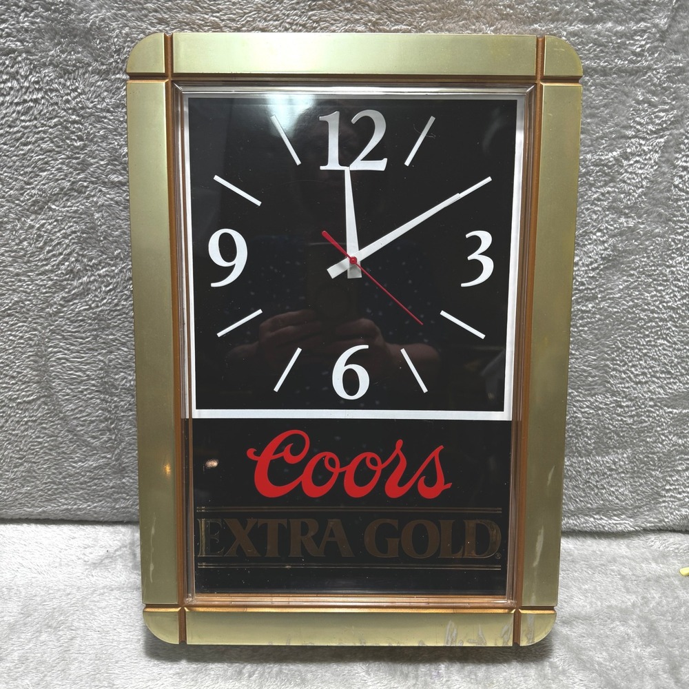 Vintage Coors Extra Gold Beer Wall Clock Gold Frame Black Face Tested Works - Picture 2 of 8